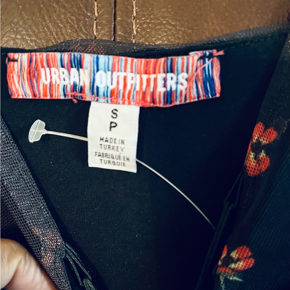 UO Women’s Petite Bright Side Lace-Up Mini Black Floral Dress! Brand New! - Picture 9 of 14